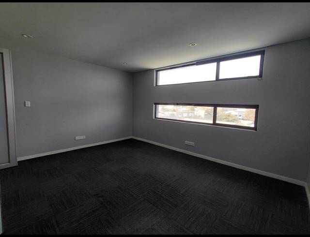 85M² MEDICAL SUITE TO LET IN FOURWAYS